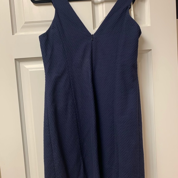 Lilly Pulitzer Navy/Gold Dress sz 6 - Picture 2 of 2